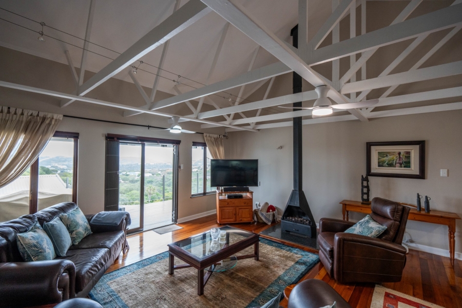 3 Bedroom Property for Sale in Seafield Eastern Cape